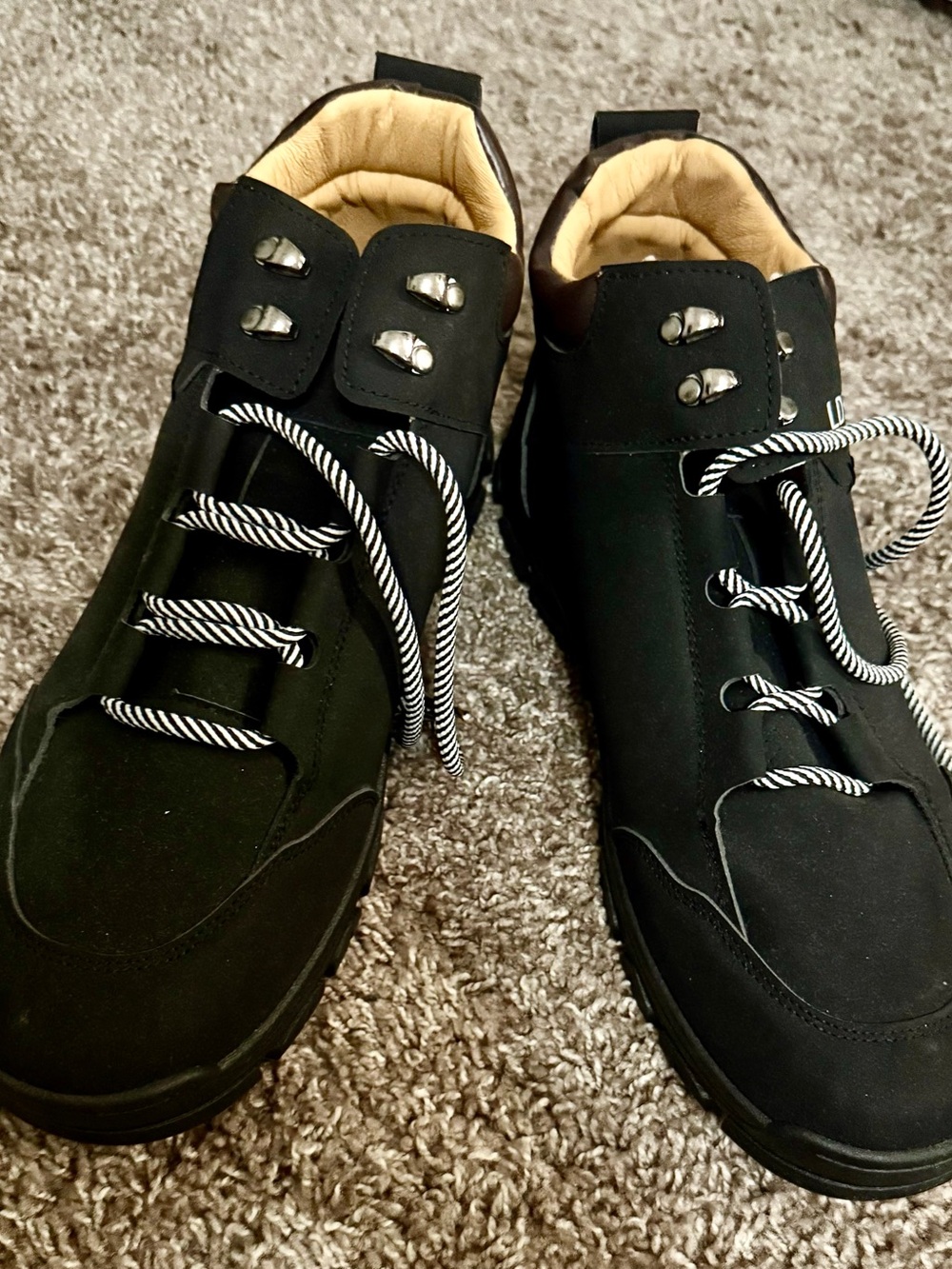 L.Deck Black Men's Casual Sneakers with Contrast Laces - Picture 3 of 7